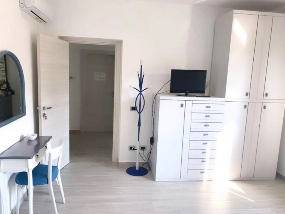 B&B La Coccola Lainate 0*,  Italien